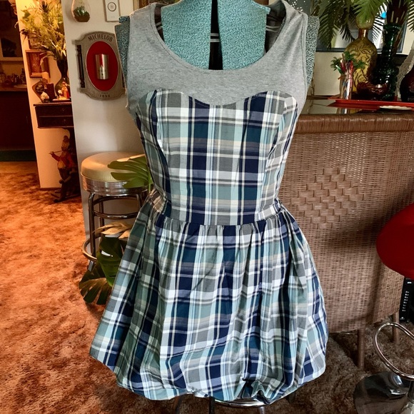 TOPSHOP size 8 sleeveless plaid mini dress - Picture 2 of 12